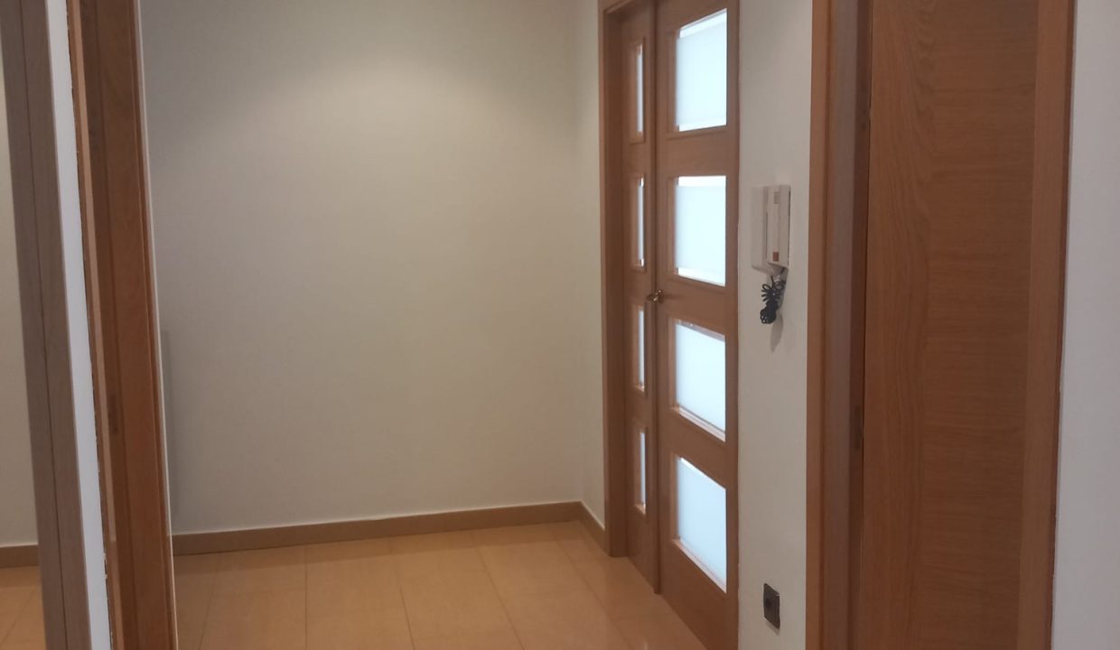 44474428-86f1-4811-bc8f-d9a5f76aa8e0